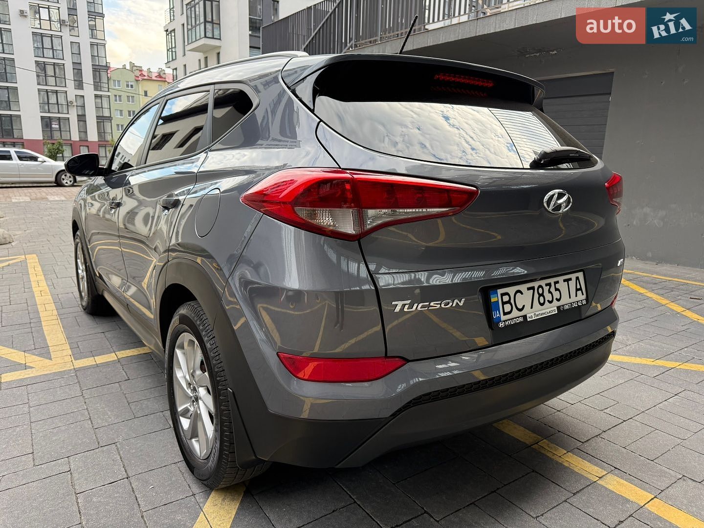 Hyundai Tucson 2016 VIN KM8J3CA4XGU176406 фото оголошення 8 з 79