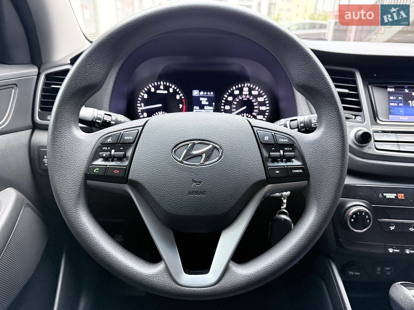 Hyundai Tucson 2016 VIN KM8J3CA4XGU176406 фото оголошення 33 з 79