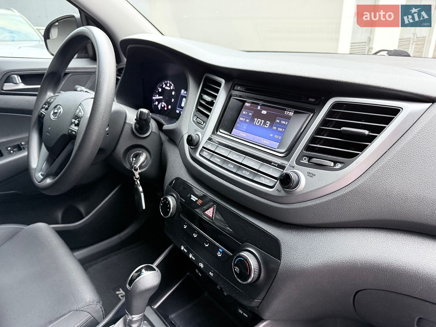 Hyundai Tucson 2016 VIN KM8J3CA4XGU176406 фото оголошення 52 з 79