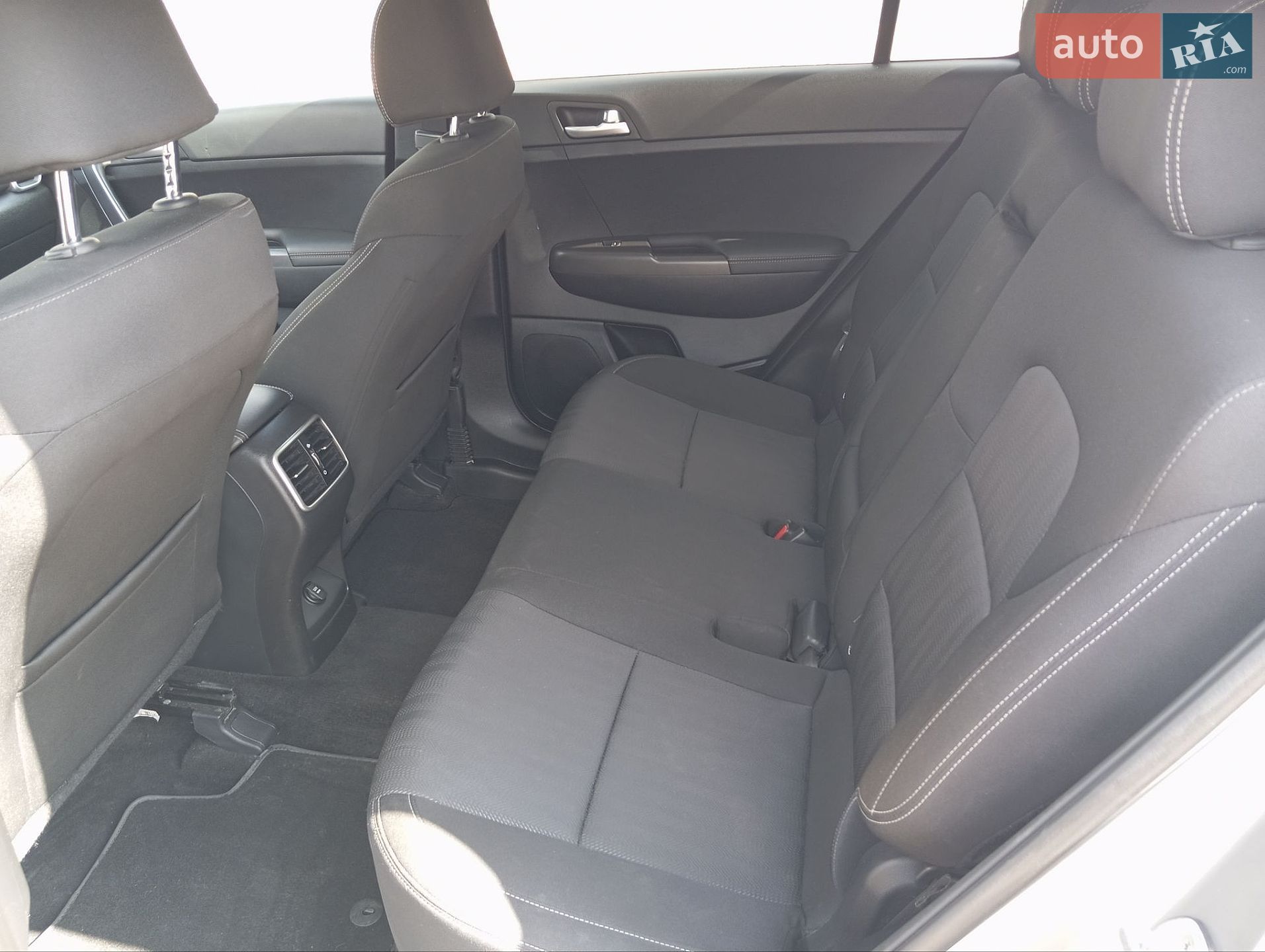 Kia Sportage 2020 VIN KNDPM3AC4M7842849 фото оголошення 31 з 38