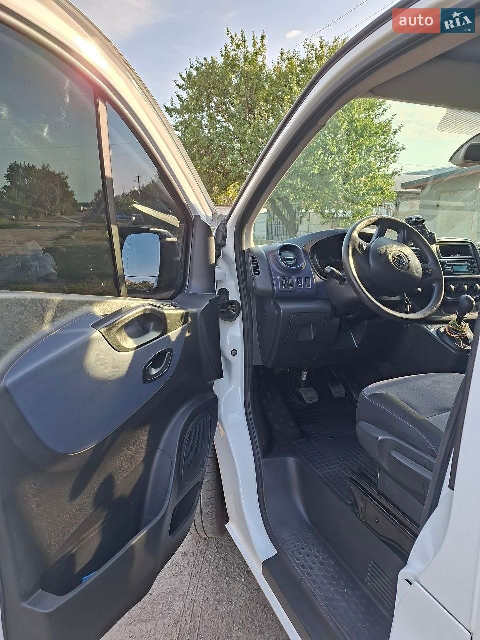 Opel Vivaro 2017 VIN W0VJ7D600HV668240 фото оголошення 10 з 28
