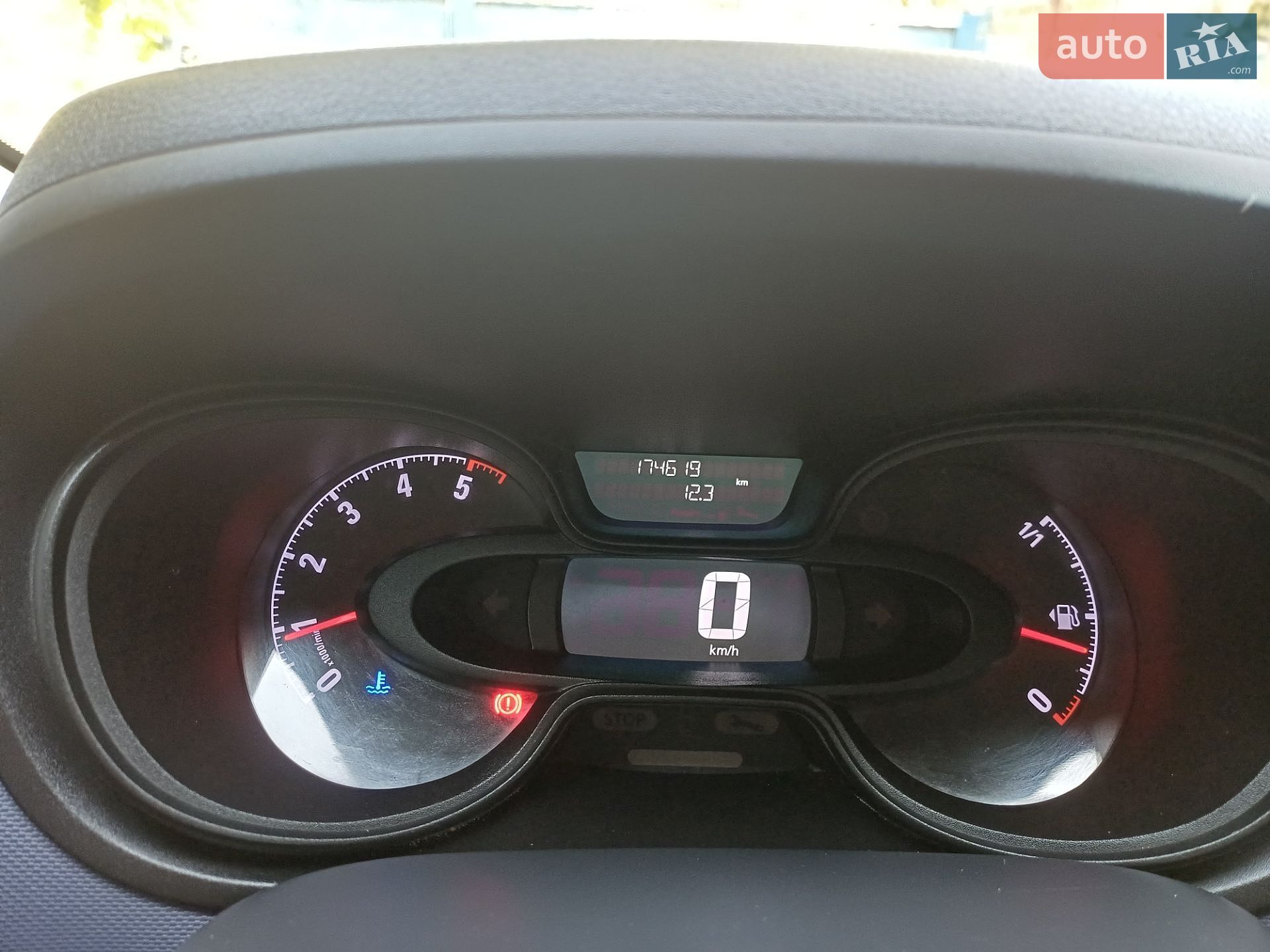 Opel Vivaro 2017 VIN W0VJ7D600HV668240 фото оголошення 14 з 28