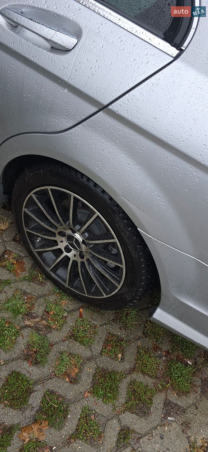 Mercedes-Benz C-Class 2014 VIN WDDGF4HB9EG207419 фото оголошення 6 з 9