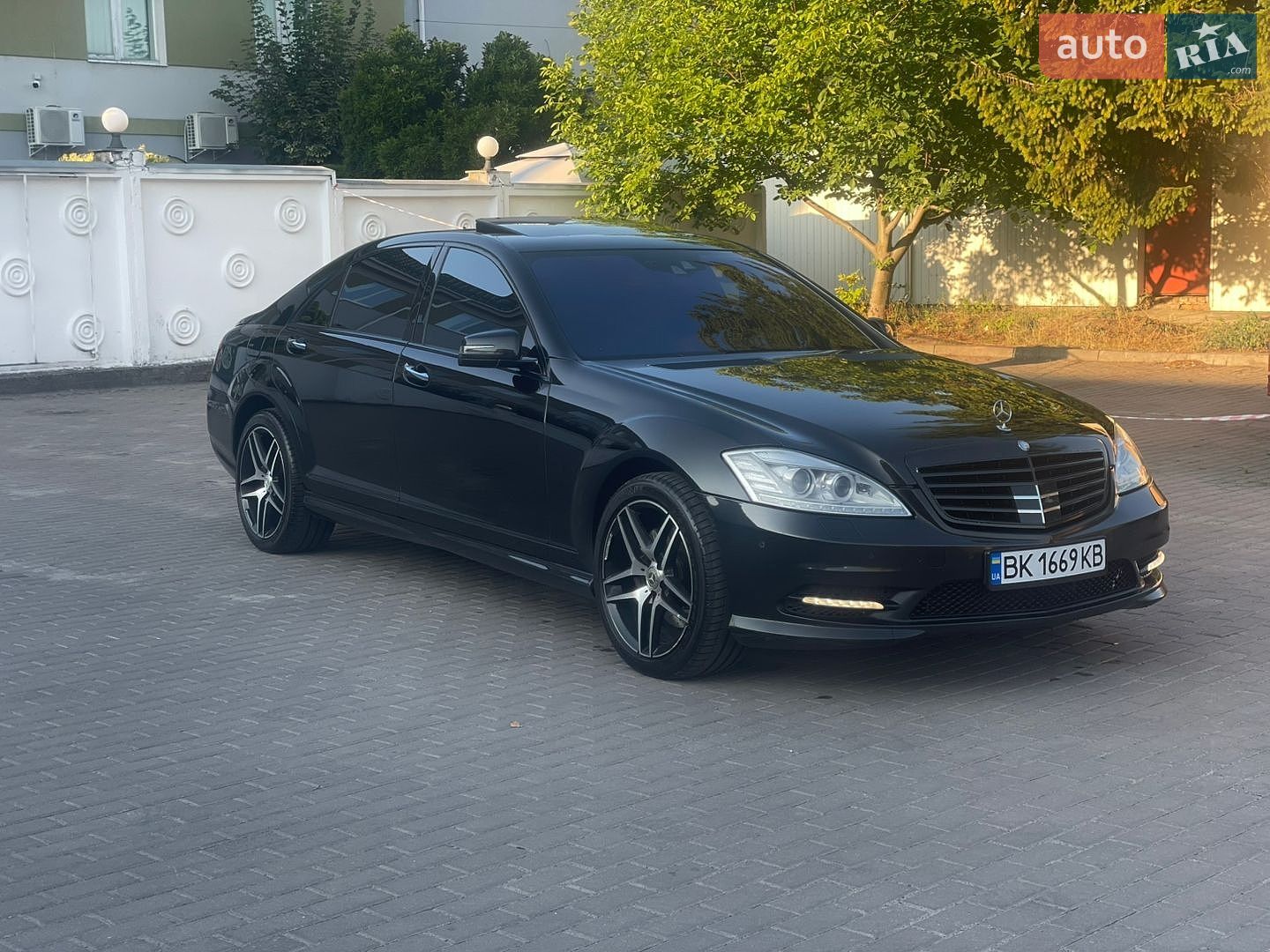 Mercedes-Benz S-Class 2011 VIN WDD2211861A383410 фото оголошення 3 з 16