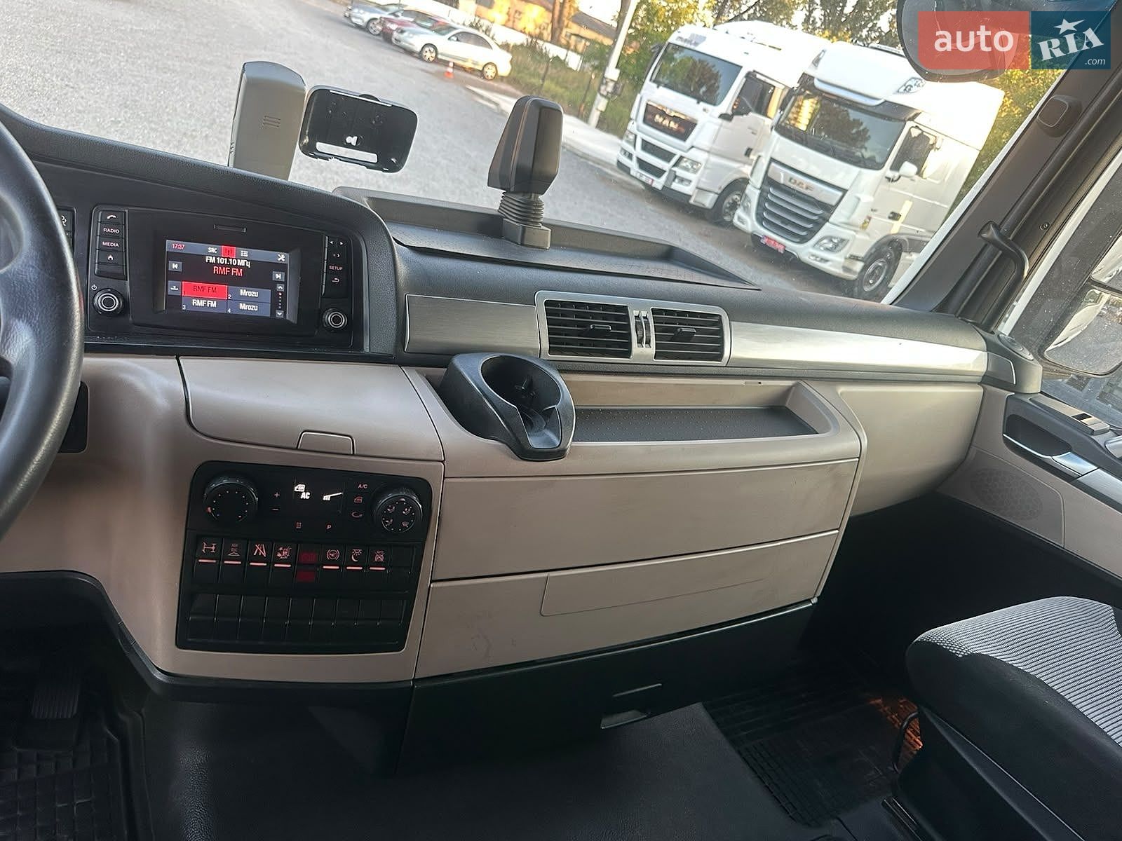 MAN TGX 18.460 2017 VIN WMA06XZZ5HP092897 фото оголошення 10 з 48