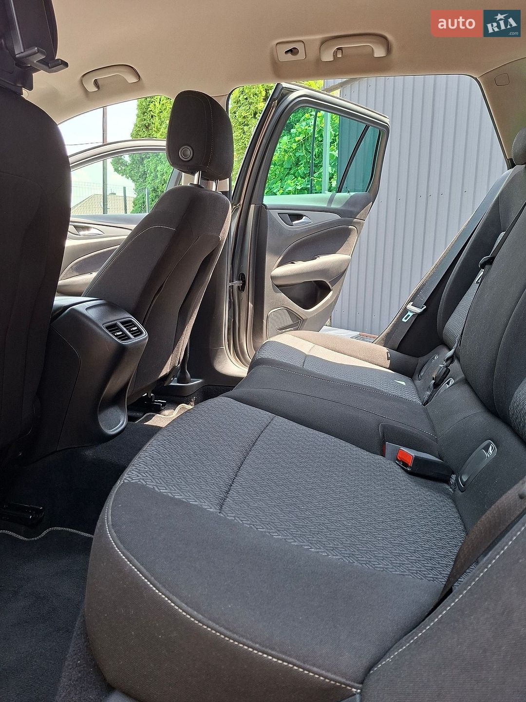 Opel Insignia 2019 VIN W0VZM8EG3K1059238 фото оголошення 15 з 28