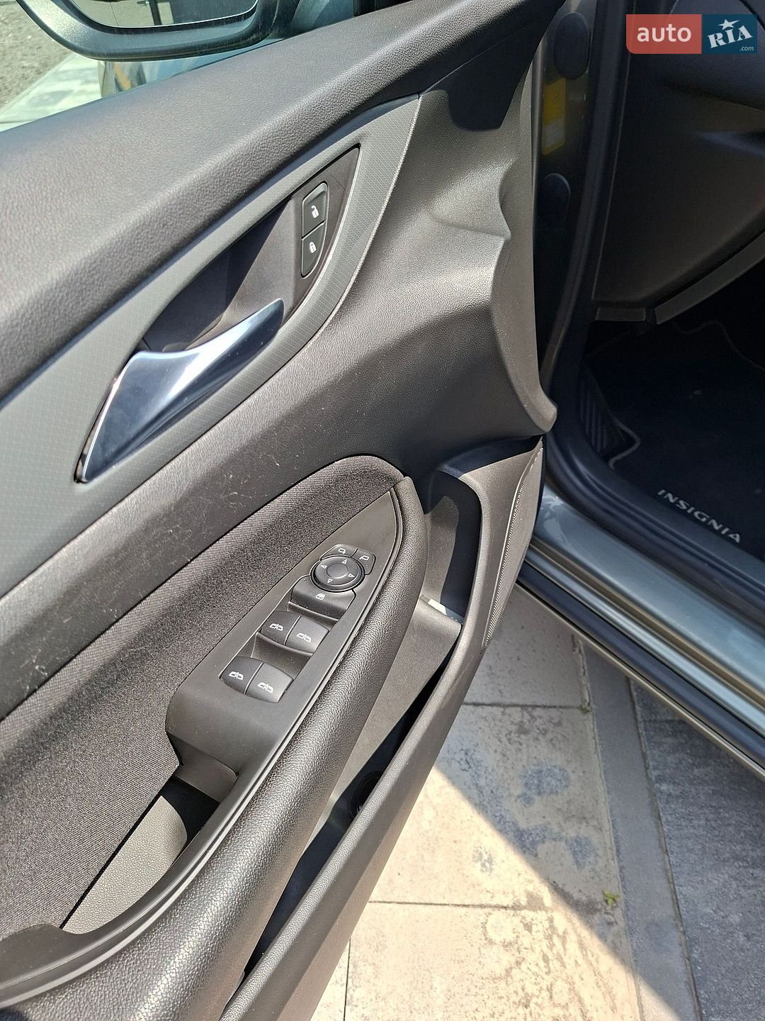 Opel Insignia 2019 VIN W0VZM8EG3K1059238 фото оголошення 24 з 28