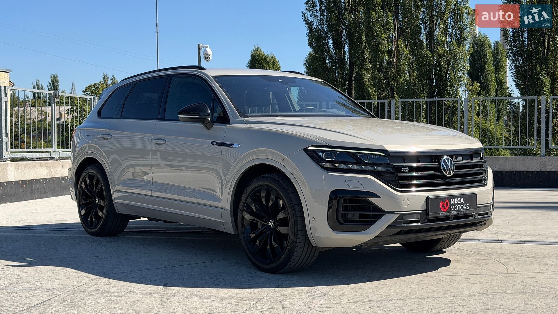 Volkswagen Touareg 2022 VIN WVGZZZCR2PD010622 фото оголошення 9 з 35