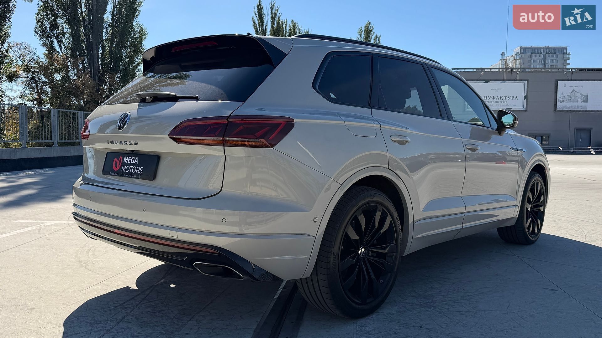 Volkswagen Touareg 2022 VIN WVGZZZCR2PD010622 фото оголошення 11 з 35