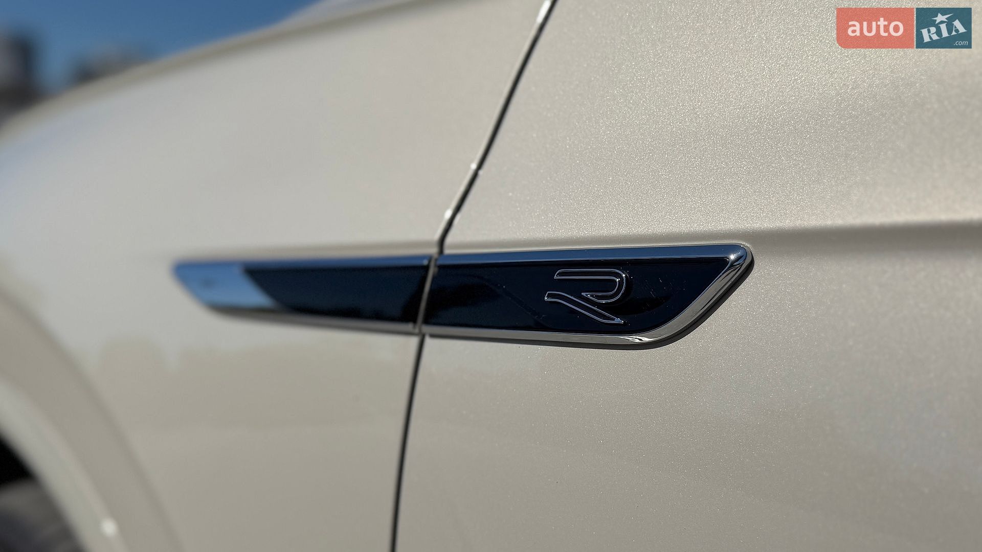 Volkswagen Touareg 2022 VIN WVGZZZCR2PD010622 фото оголошення 20 з 35