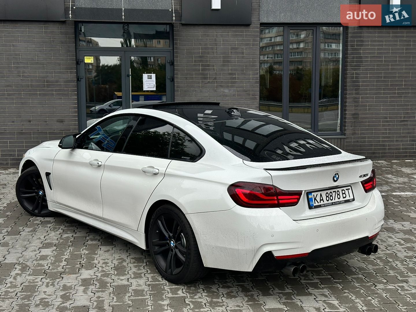 BMW 4 Series Gran Coupe 2017 VIN WBA4J1C55JBG79667 фото оголошення 4 з 12