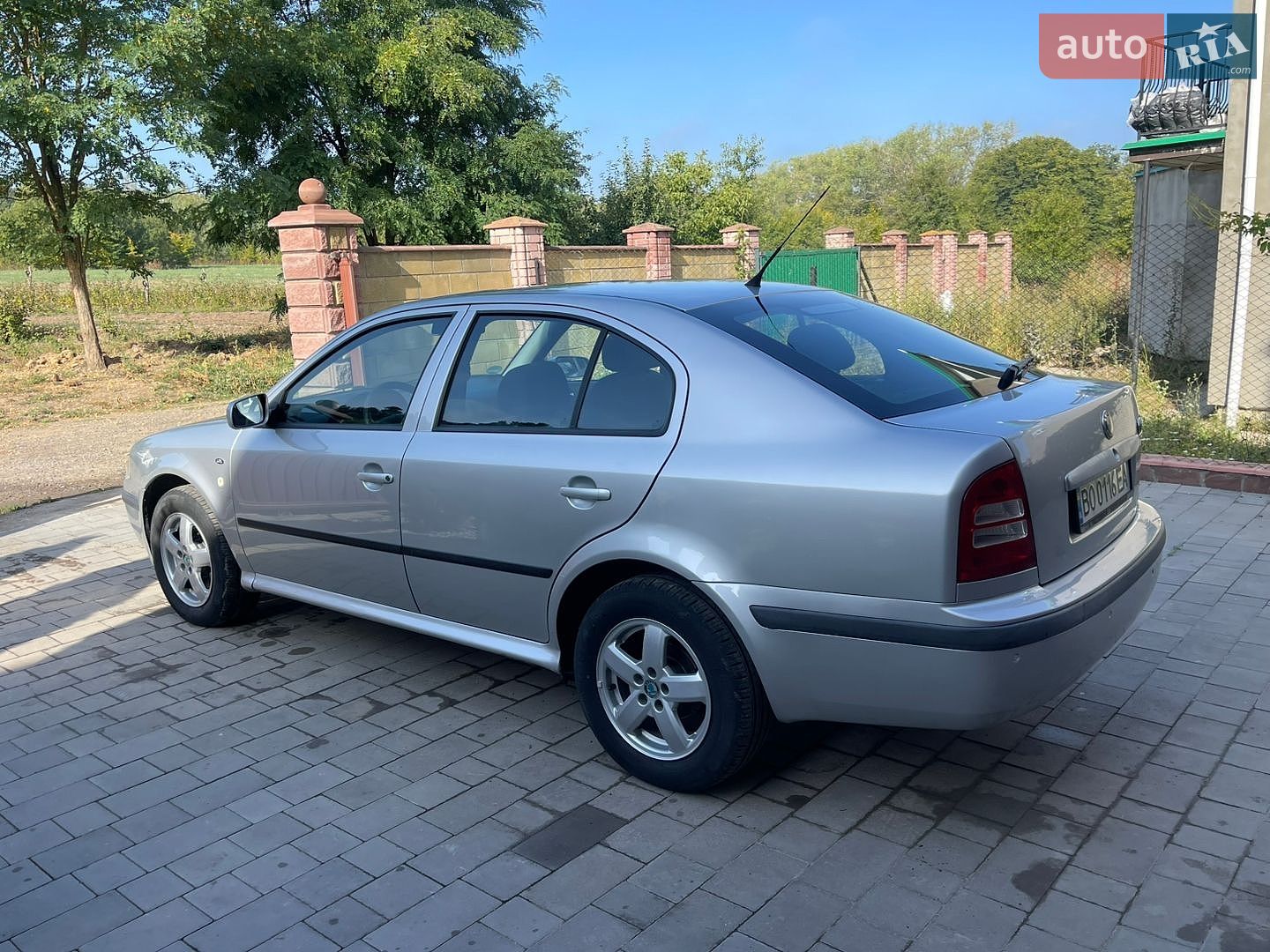 Skoda Octavia 2002 VIN TMBBE21U832710411 фото оголошення 5 з 45