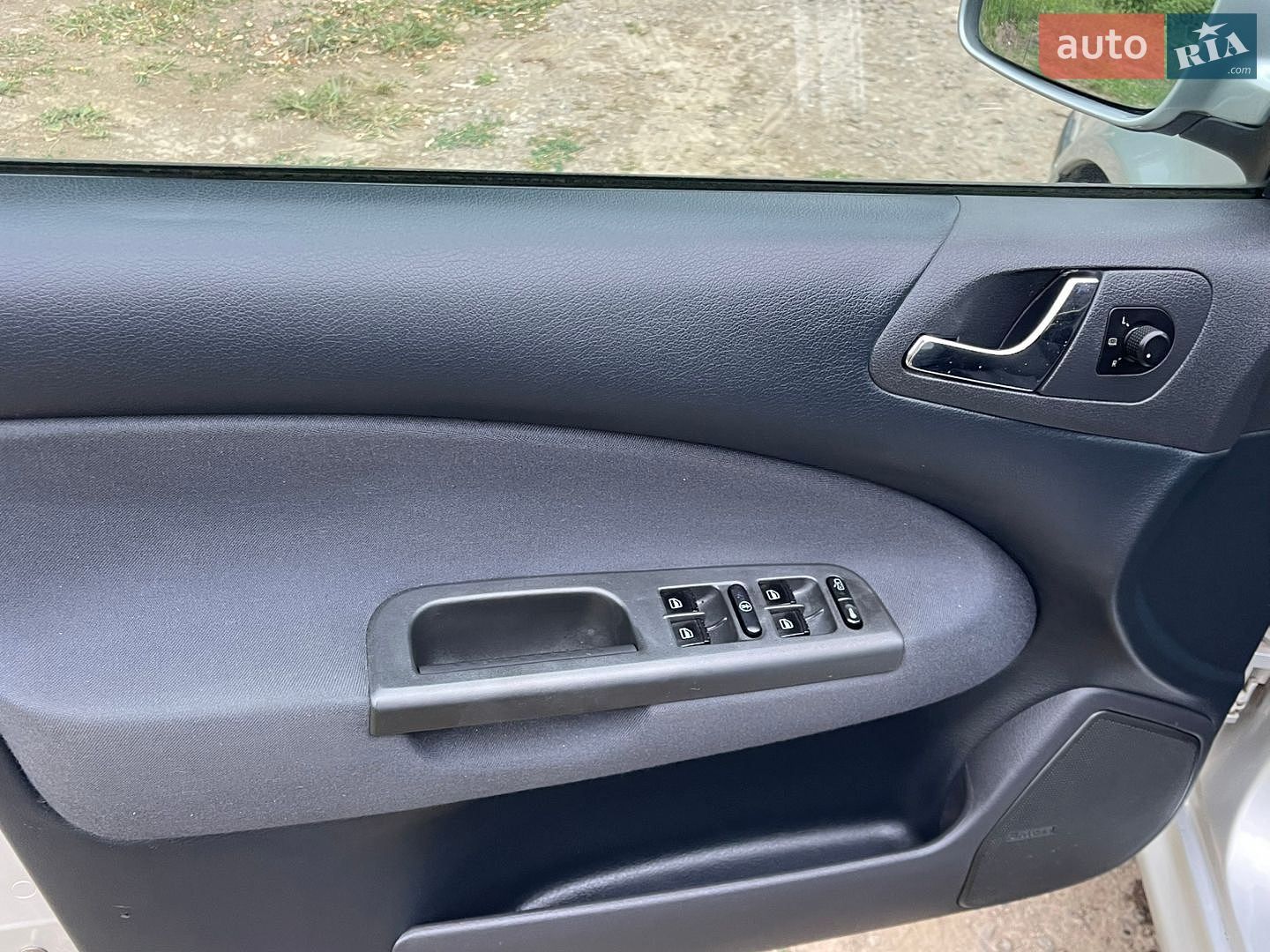 Skoda Octavia 2002 VIN TMBBE21U832710411 фото оголошення 28 з 45