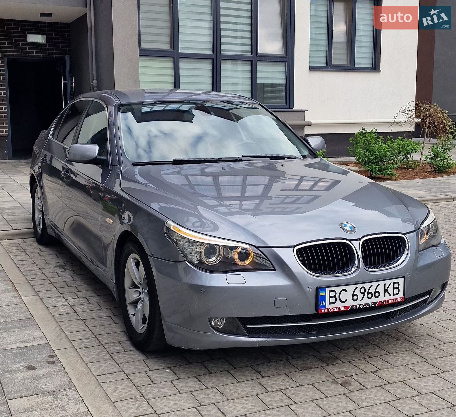BMW 5 Series 2008 VIN WBANT11040CW02185 фото оголошення 16 з 25