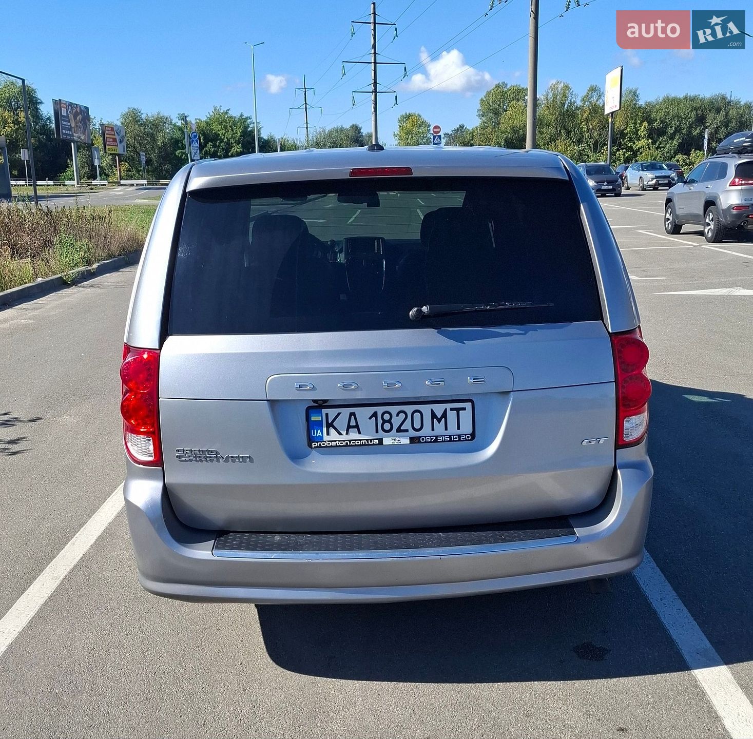 Dodge Grand Caravan 2017 VIN 2C4RDGEG2JR159622 фото оголошення 6 з 13
