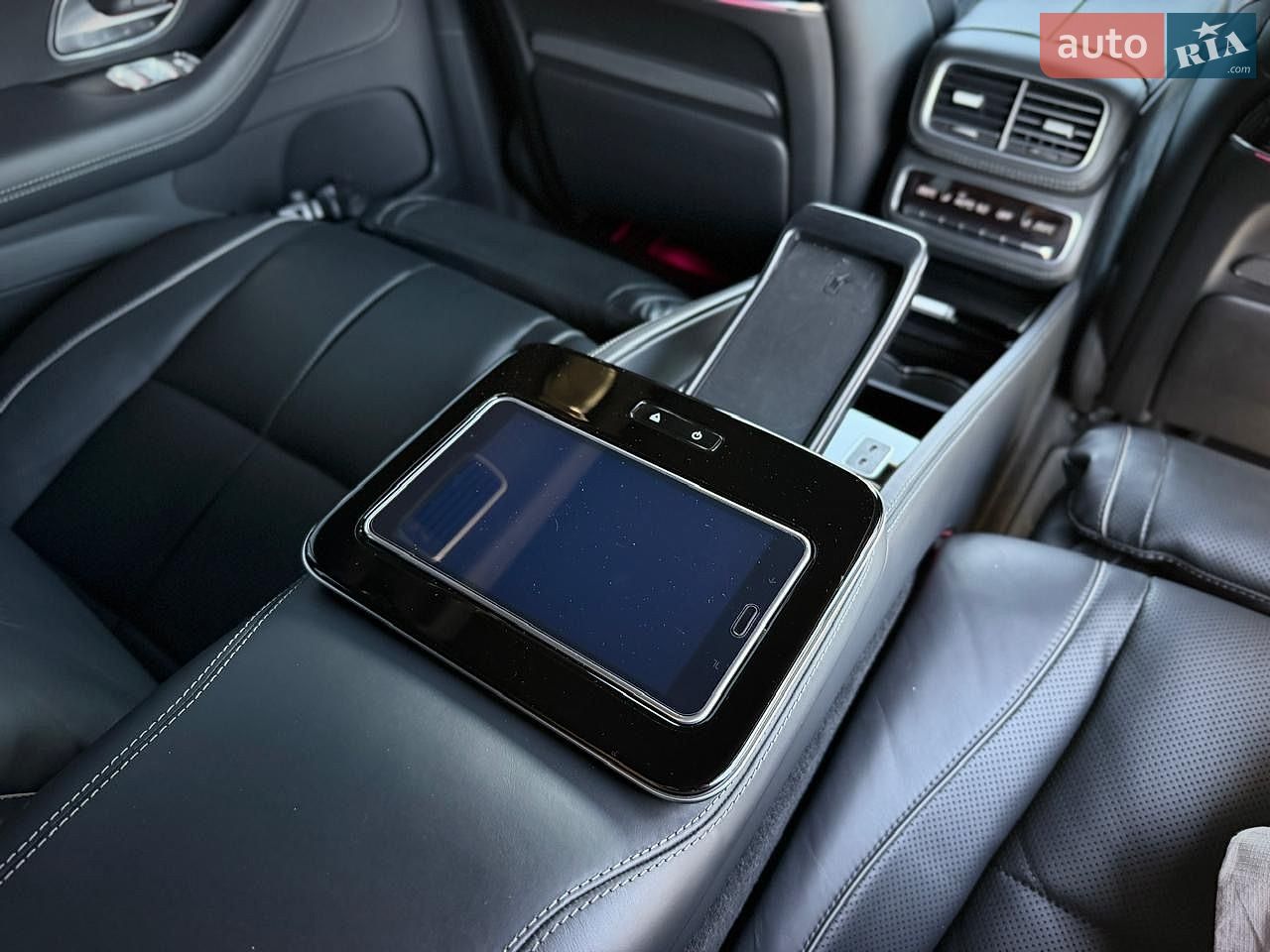 Mercedes-Benz Maybach 2022 VIN W1N1679871A656329 фото оголошення 62 з 95