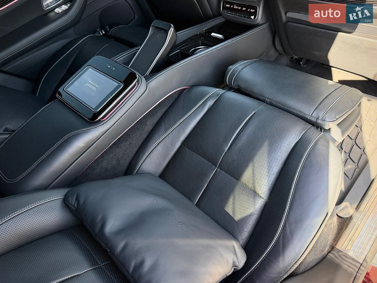 Mercedes-Benz Maybach 2022 VIN W1N1679871A656329 фото оголошення 65 з 95
