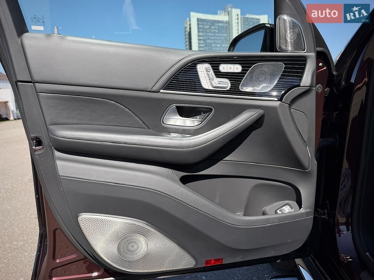 Mercedes-Benz Maybach 2022 VIN W1N1679871A656329 фото оголошення 92 з 95