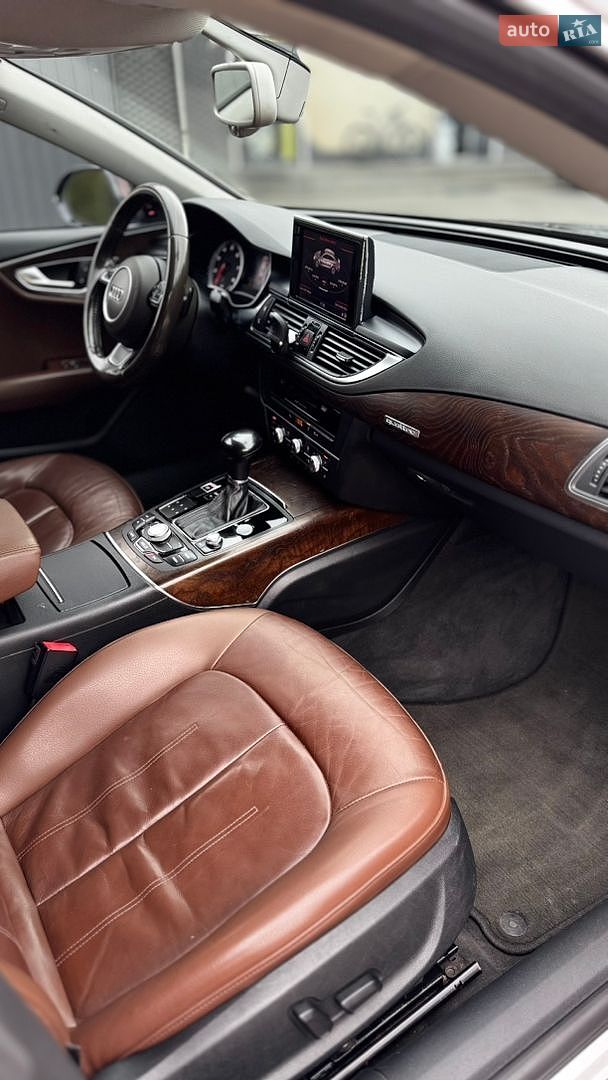 Audi A7 Sportback 2011 VIN WAUSGBFC5CN029080 фото оголошення 17 з 20
