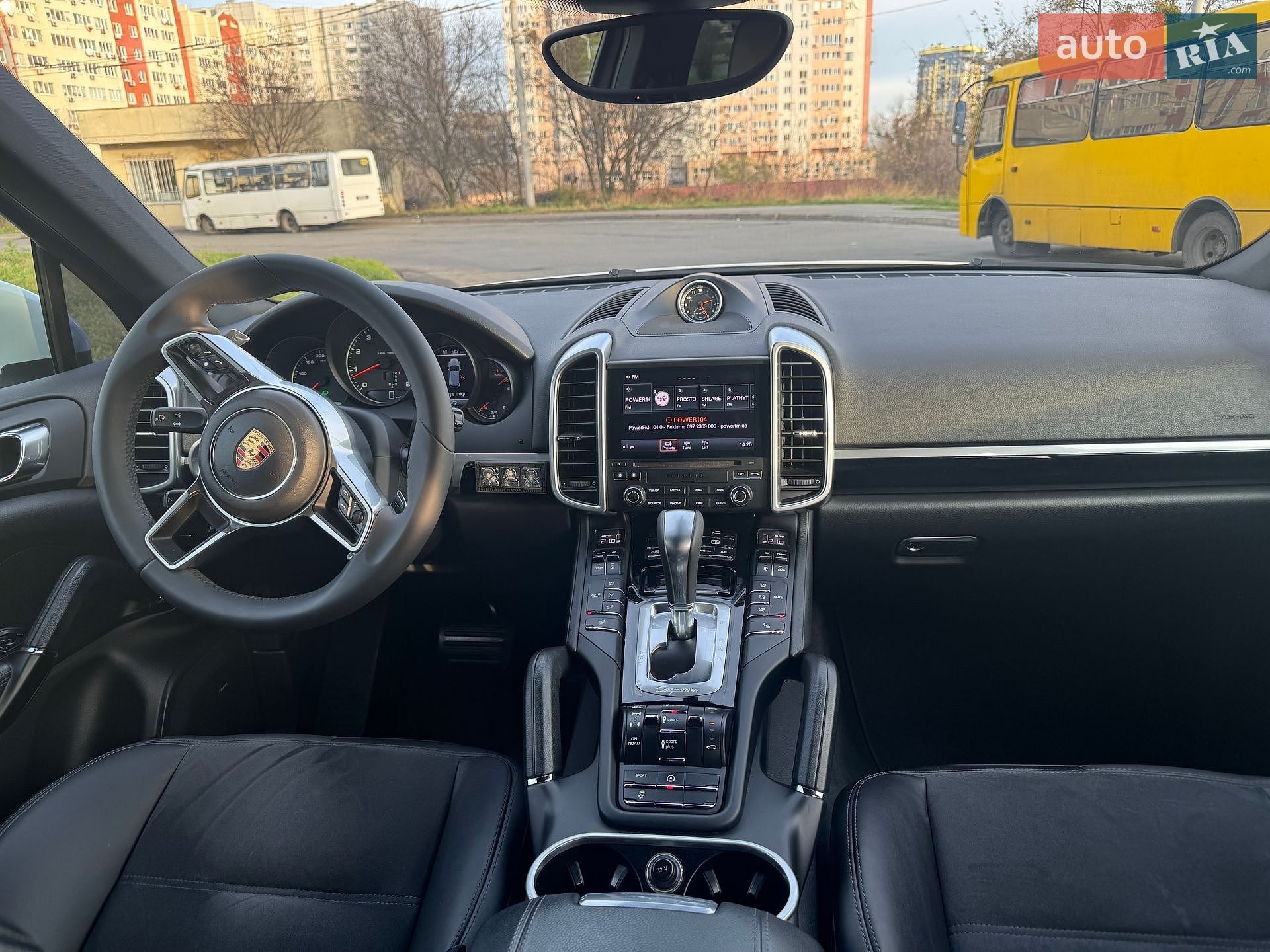 Porsche Cayenne 2016 VIN WP1ZZZ92ZHKA80154 фото оголошення 13 з 25