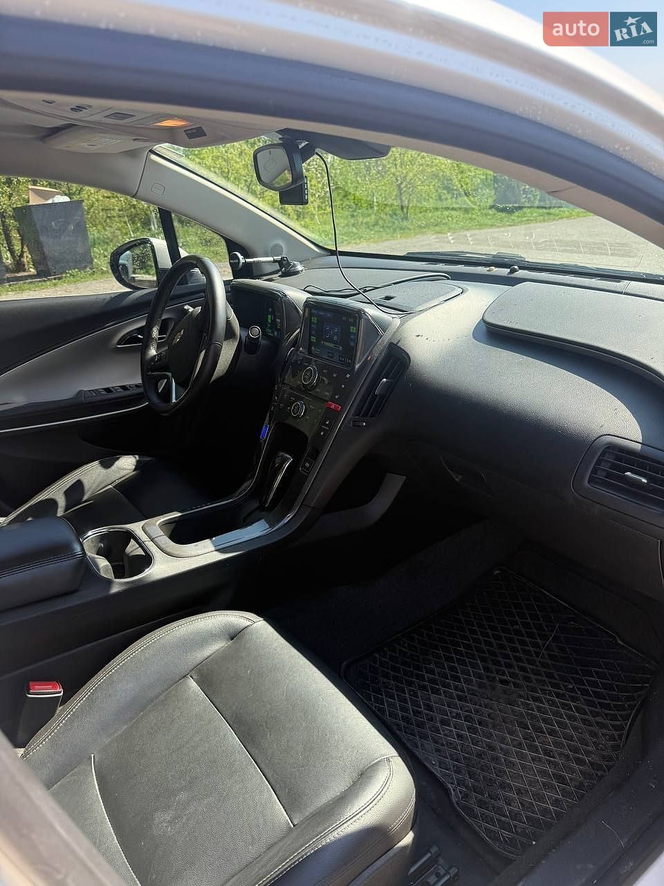 Chevrolet Volt 2013 VIN 1G1RB6E47DU149237 фото оголошення 4 з 5