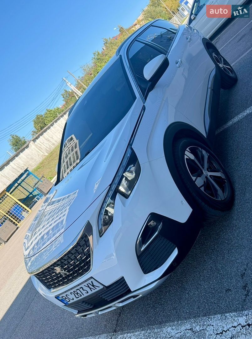 Peugeot 5008 2017 VIN VF3MCBHZWJL000947 фото оголошення 12 з 54