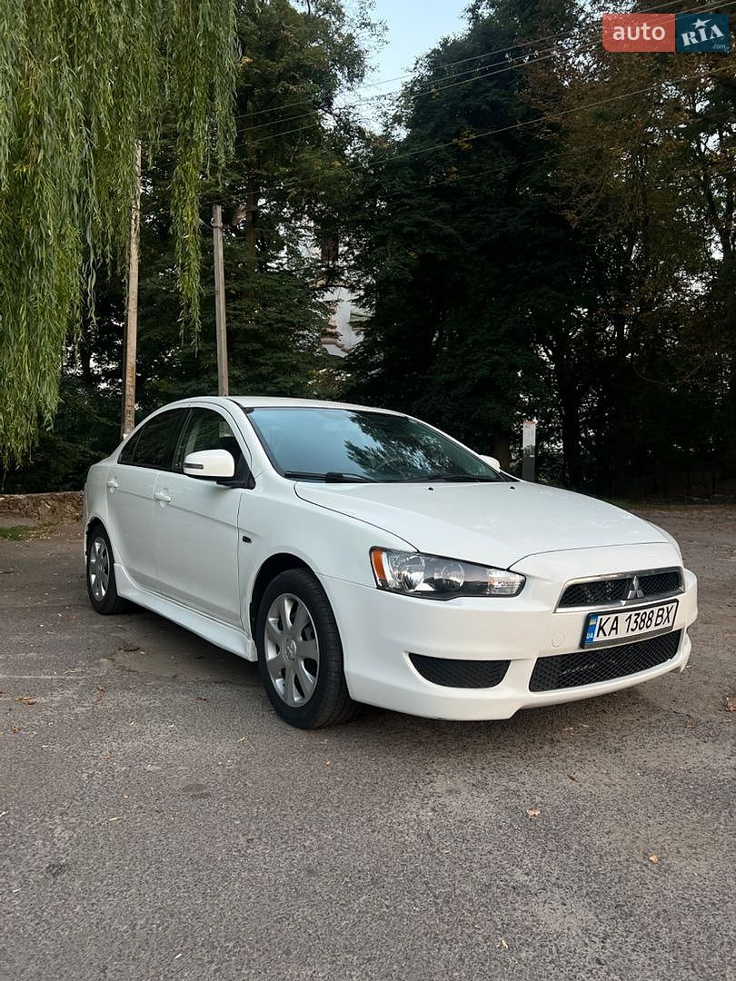 Mitsubishi Lancer 2015 VIN JA32U2FU6FU014777 фото оголошення 2 з 14