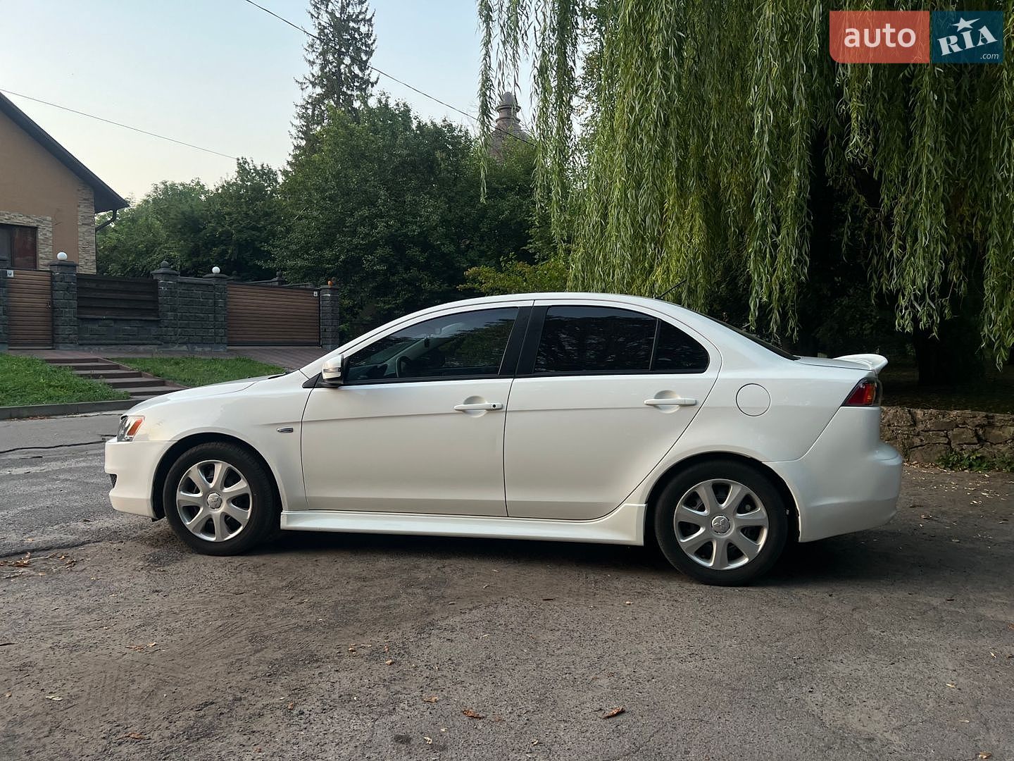 Mitsubishi Lancer 2015 VIN JA32U2FU6FU014777 фото оголошення 4 з 14