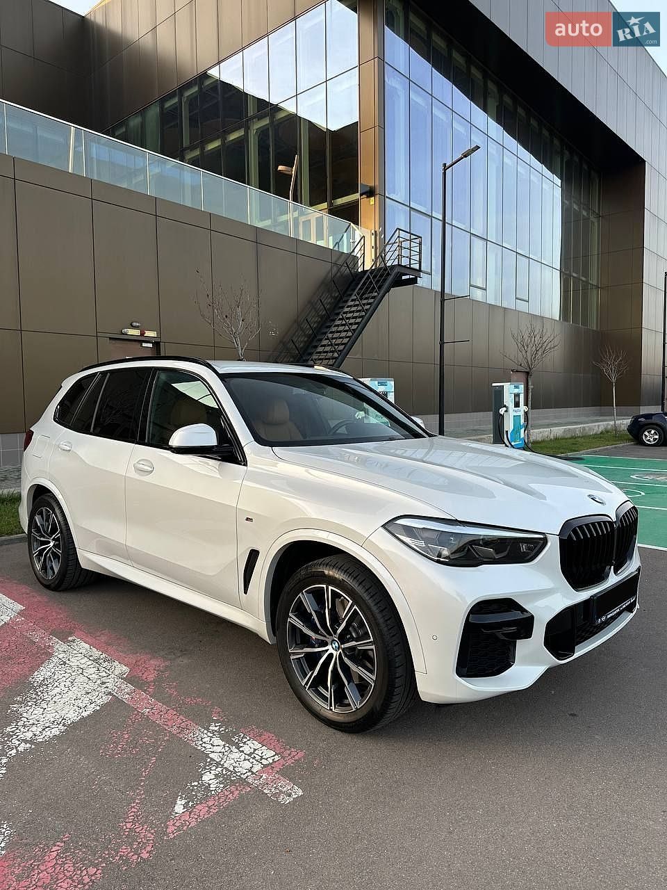 BMW X5 2021 VIN WBACV410609J06207 фото оголошення 3 з 25