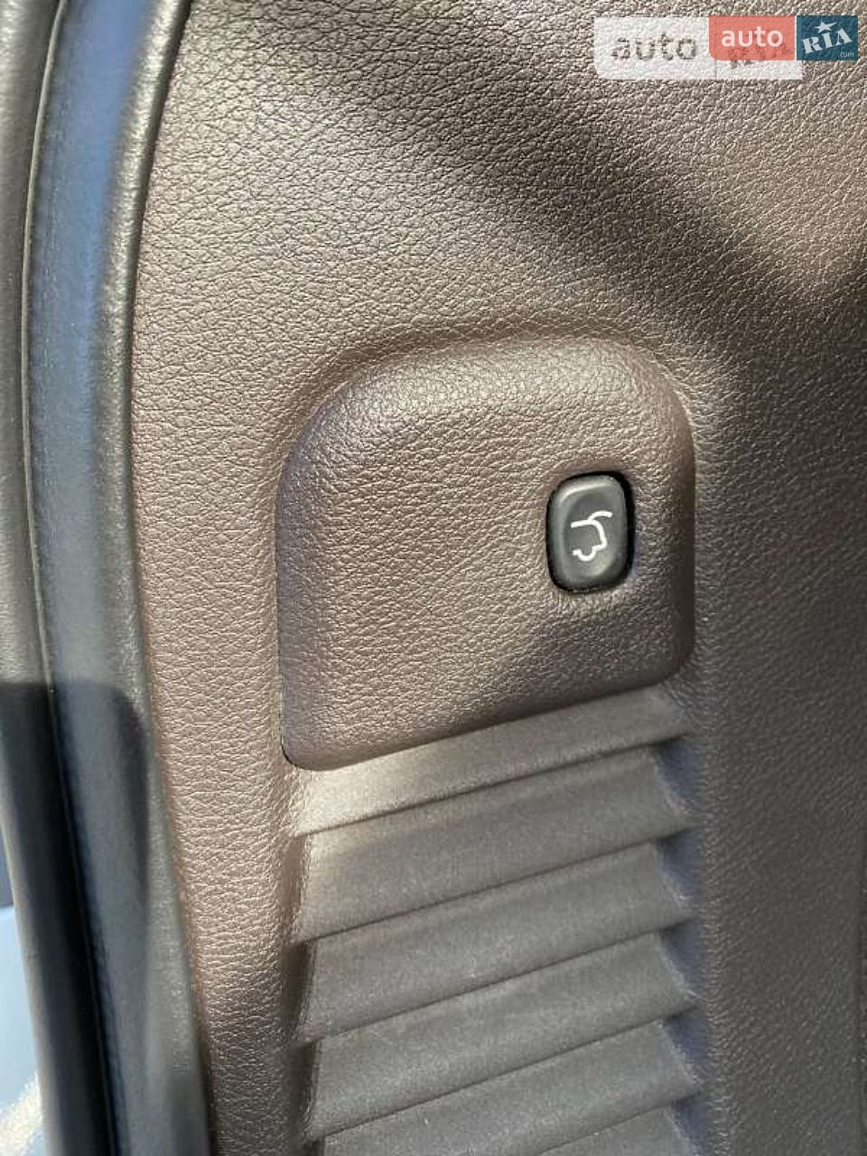 Jeep Grand Cherokee 2014 VIN 1C4RJFJM3EC538674 фото оголошення 8 з 34