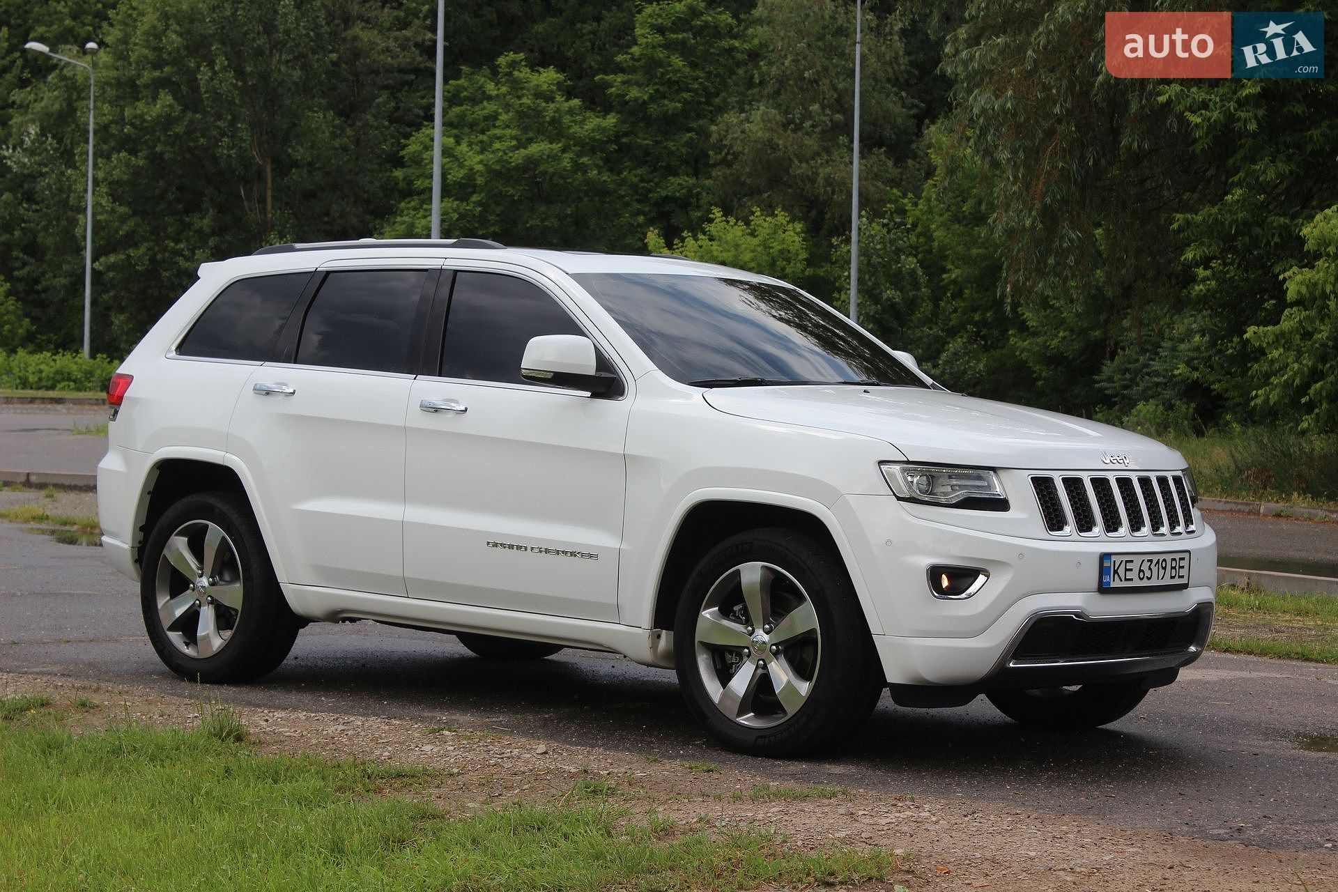 Jeep Grand Cherokee 2015 VIN 1C4RJFCM0FC110639 фото оголошення 10 з 69