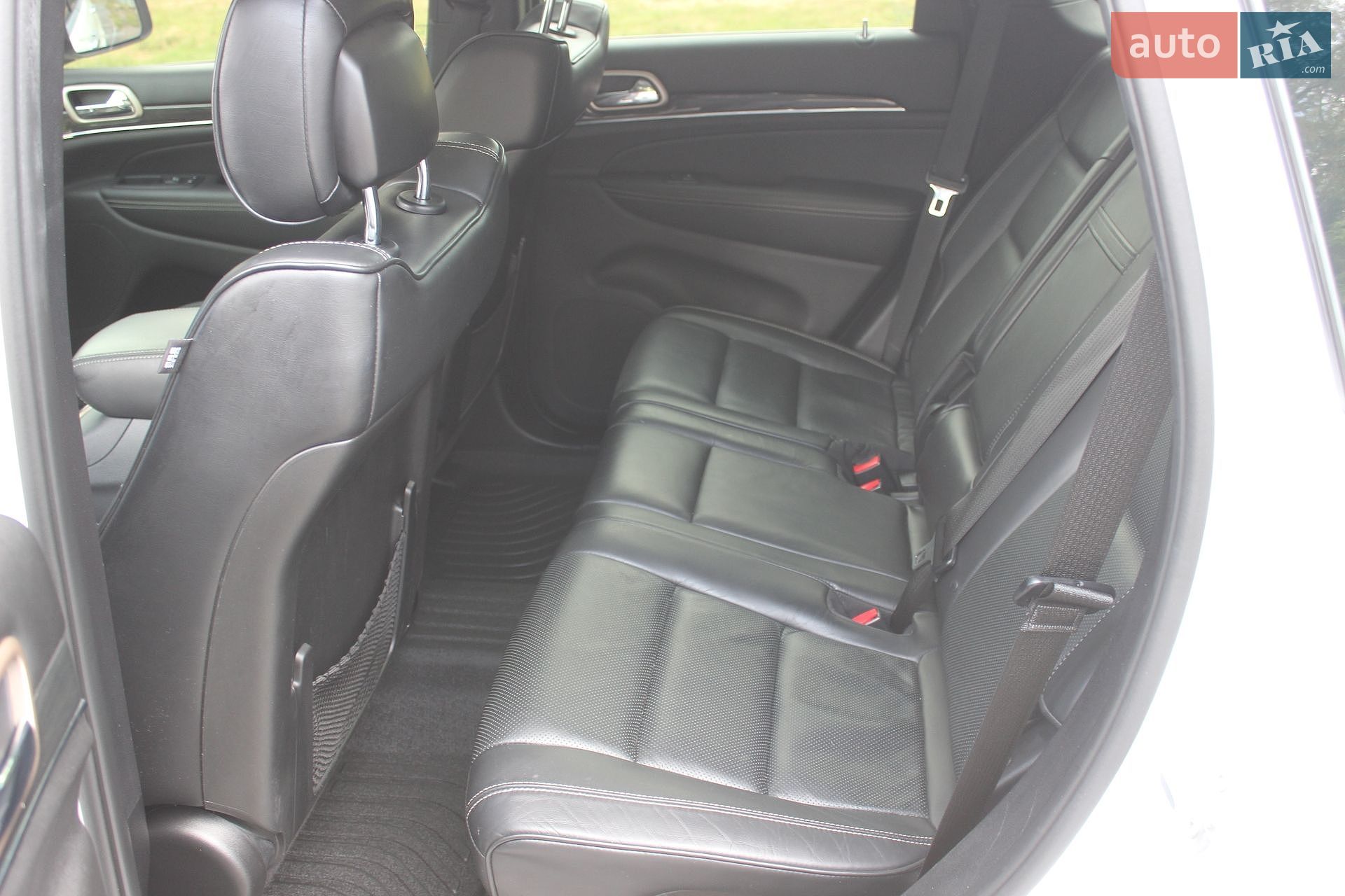 Jeep Grand Cherokee 2015 VIN 1C4RJFCM0FC110639 фото оголошення 39 з 69