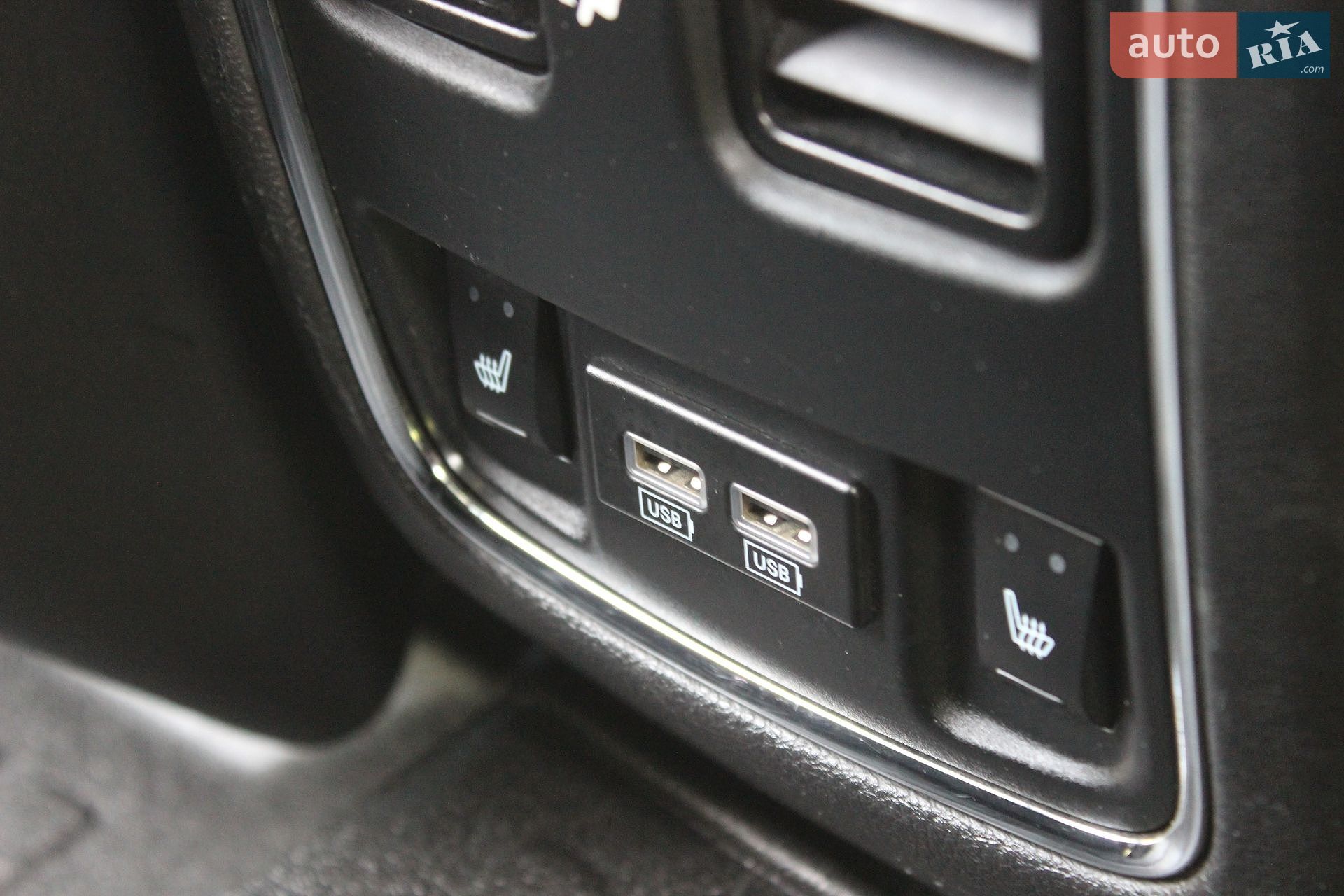 Jeep Grand Cherokee 2015 VIN 1C4RJFCM0FC110639 фото оголошення 42 з 69