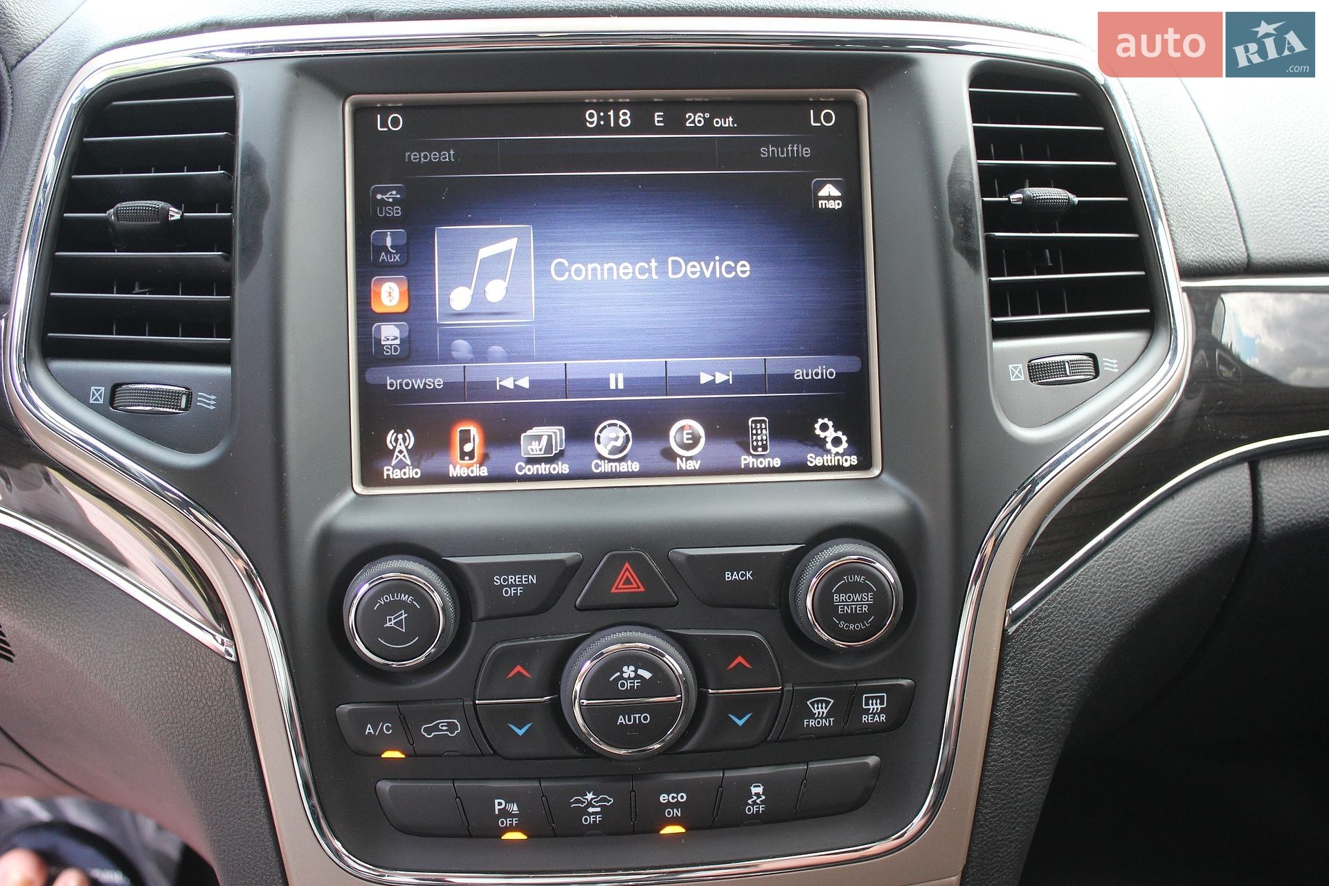 Jeep Grand Cherokee 2015 VIN 1C4RJFCM0FC110639 фото оголошення 52 з 69