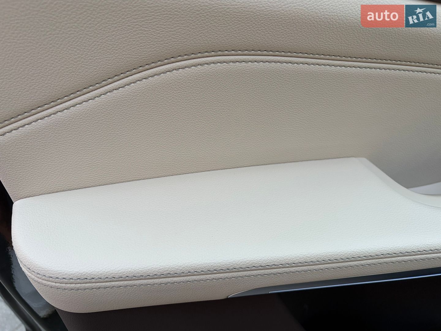 BMW X5 2019 VIN WBACR61040LJ18116 фото оголошення 14 з 20