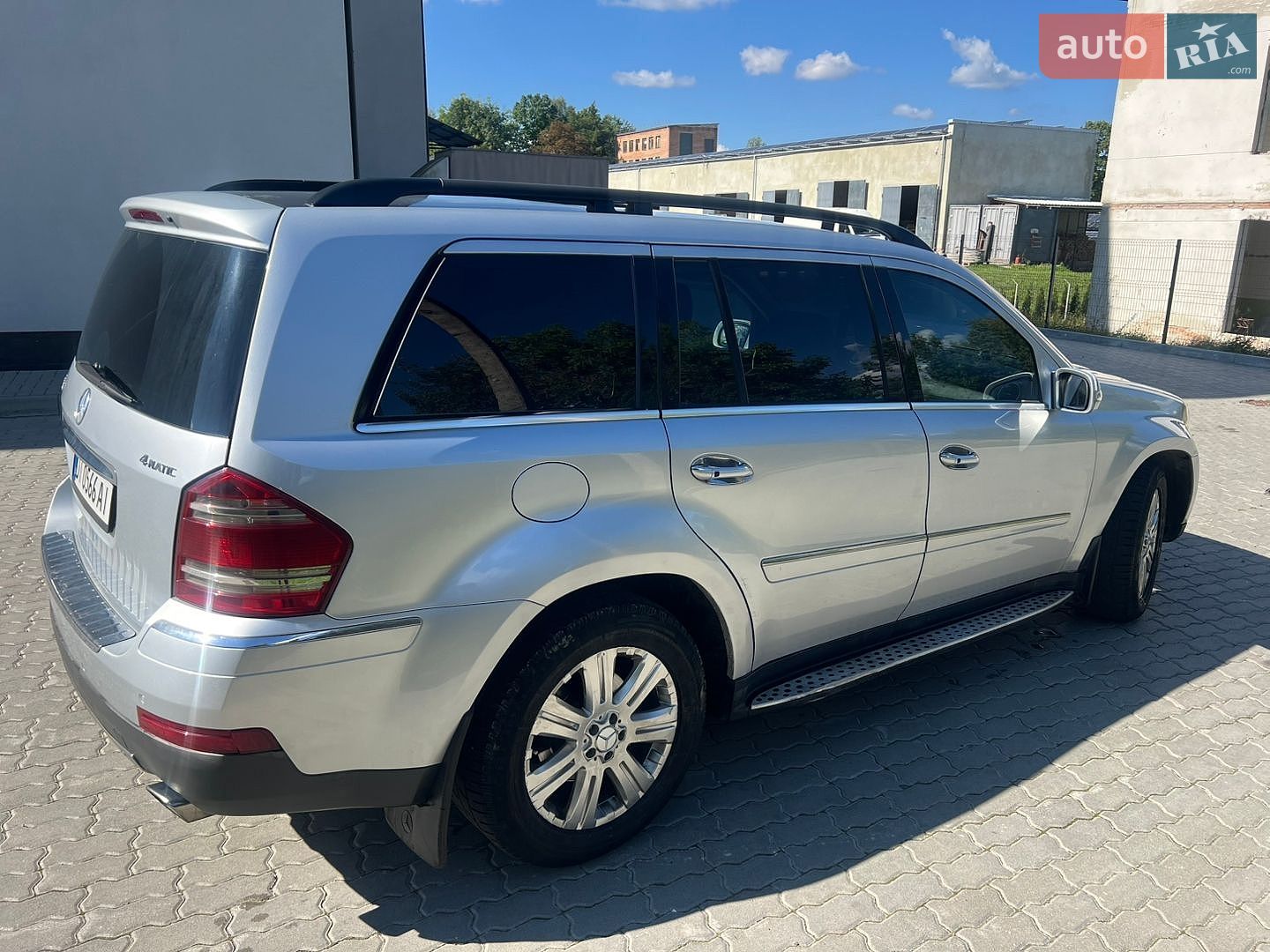 Mercedes-Benz GL-Class 2008 VIN WDC1648861A388068 фото оголошення 4 з 12