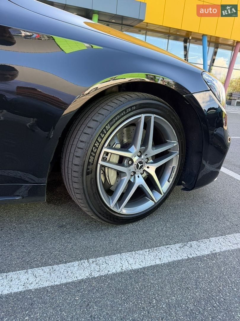 Mercedes-Benz S-Class 2019 VIN WDD2221861A522635 фото оголошення 2 з 10