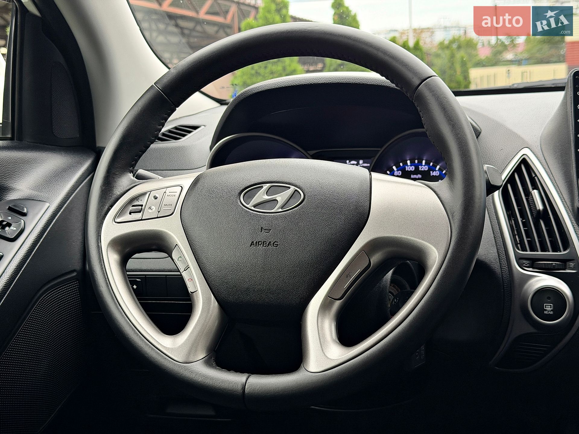 Hyundai ix35 2011 VIN TMAJT81BACJ240293 фото оголошення 64 з 78