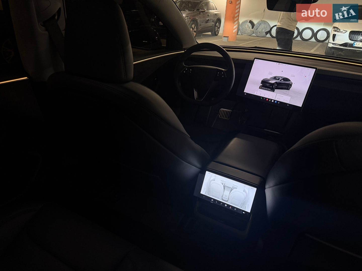 Tesla Model 3 2025 VIN 5YJ3E1EB5SF996415 фото оголошення 19 з 19