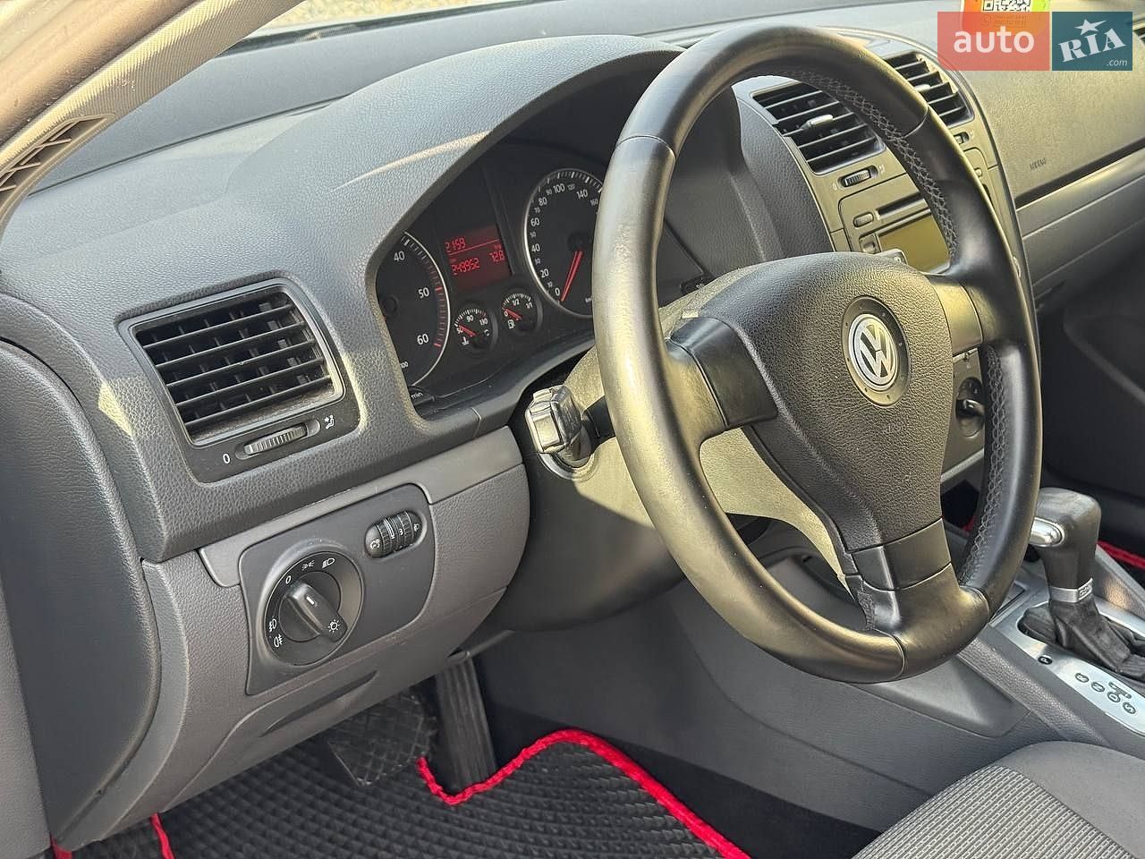 Volkswagen Golf 2008 VIN WVWZZZ1KZ8M275983 фото оголошення 8 з 19