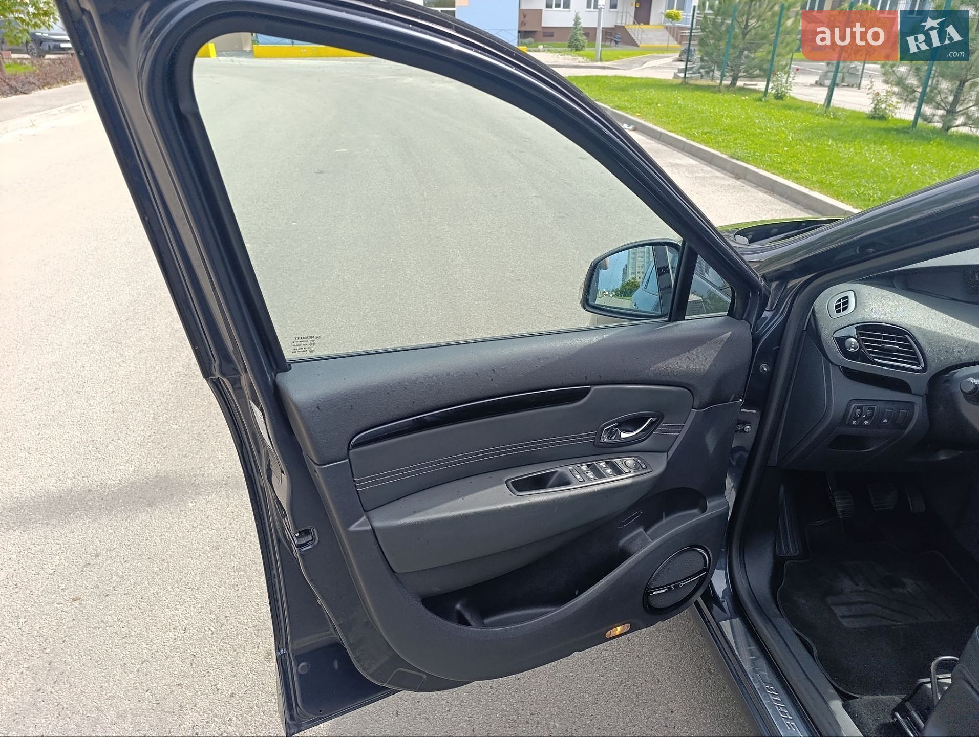 Renault Grand Scenic 2011 VIN VF1JZ1GB646138930 фото оголошення 13 з 40