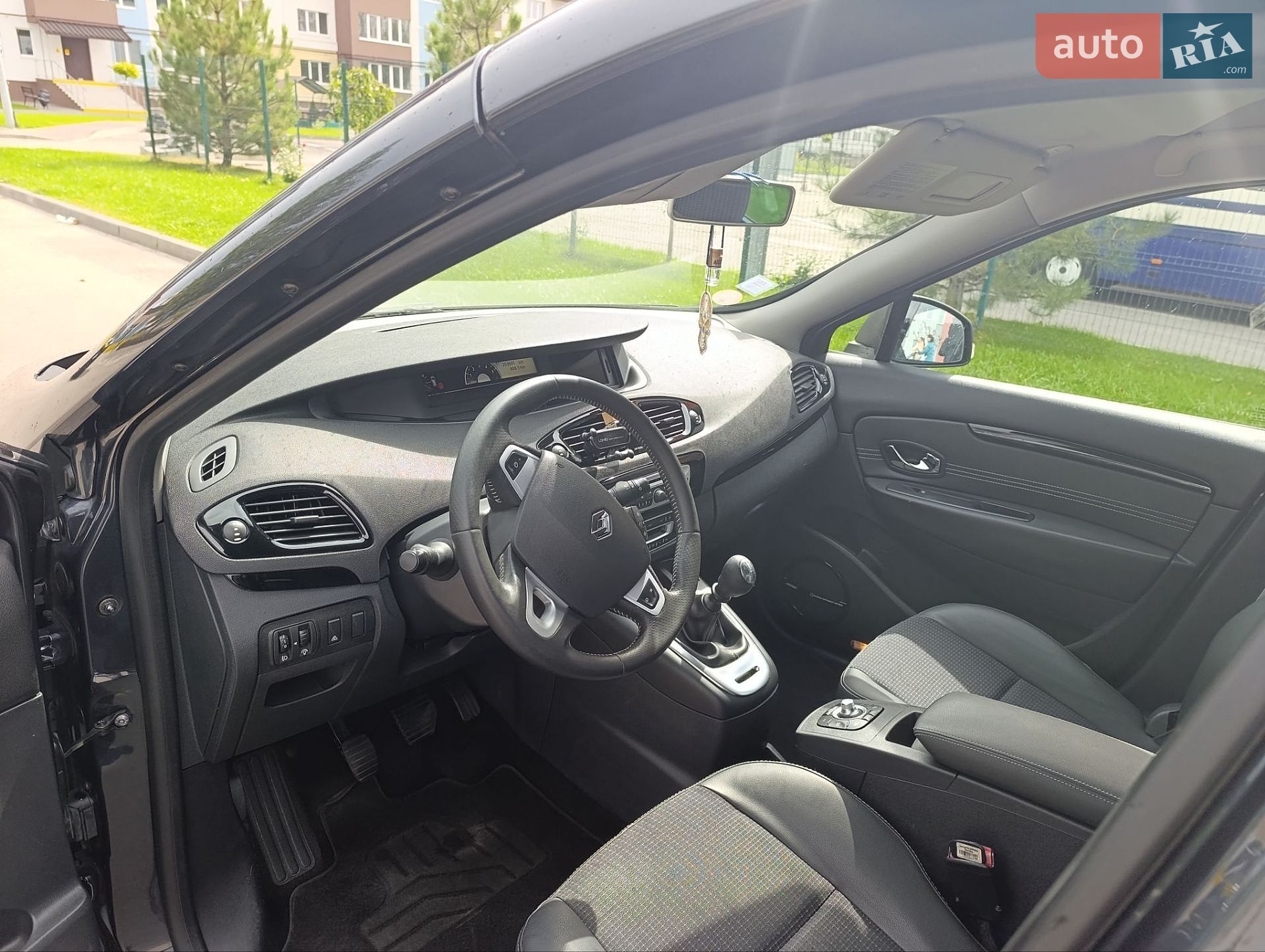 Renault Grand Scenic 2011 VIN VF1JZ1GB646138930 фото оголошення 15 з 40