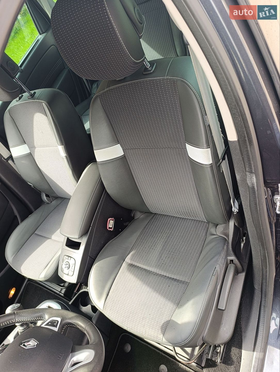 Renault Grand Scenic 2011 VIN VF1JZ1GB646138930 фото оголошення 16 з 40