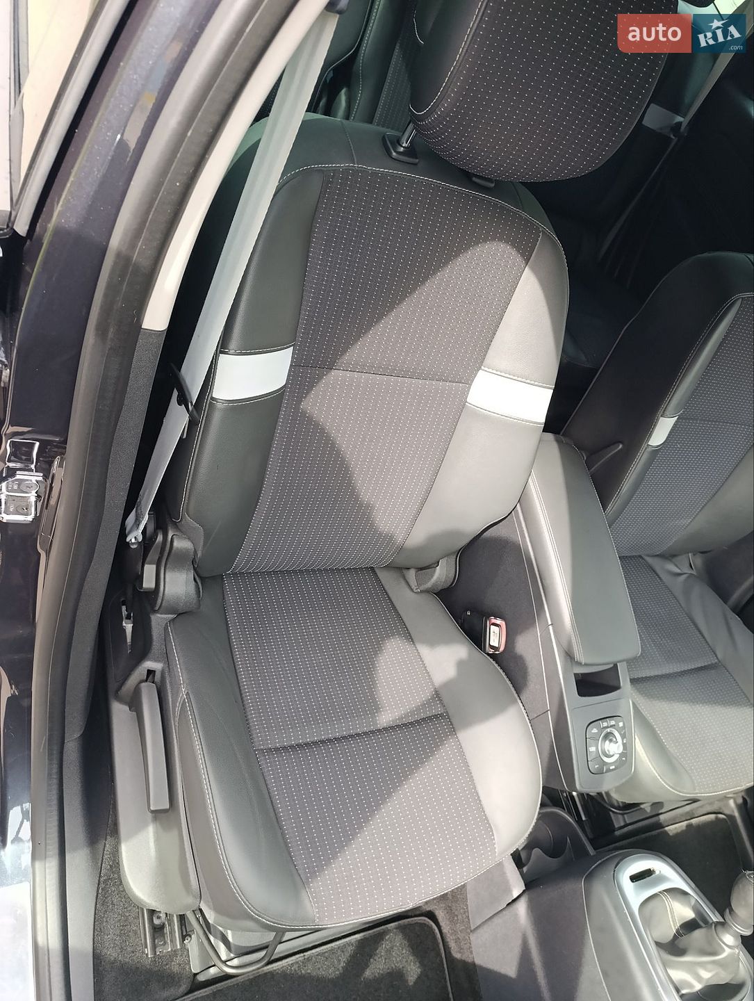 Renault Grand Scenic 2011 VIN VF1JZ1GB646138930 фото оголошення 14 з 40
