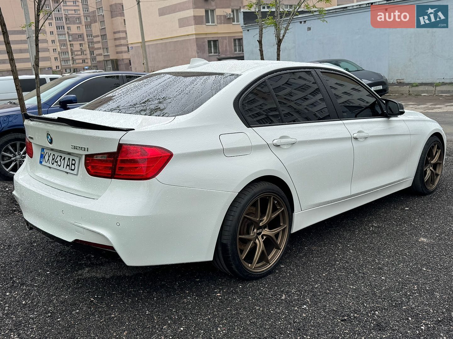 BMW 3 Series 2015 VIN WBA3B5C53FP654421 фото оголошення 2 з 10