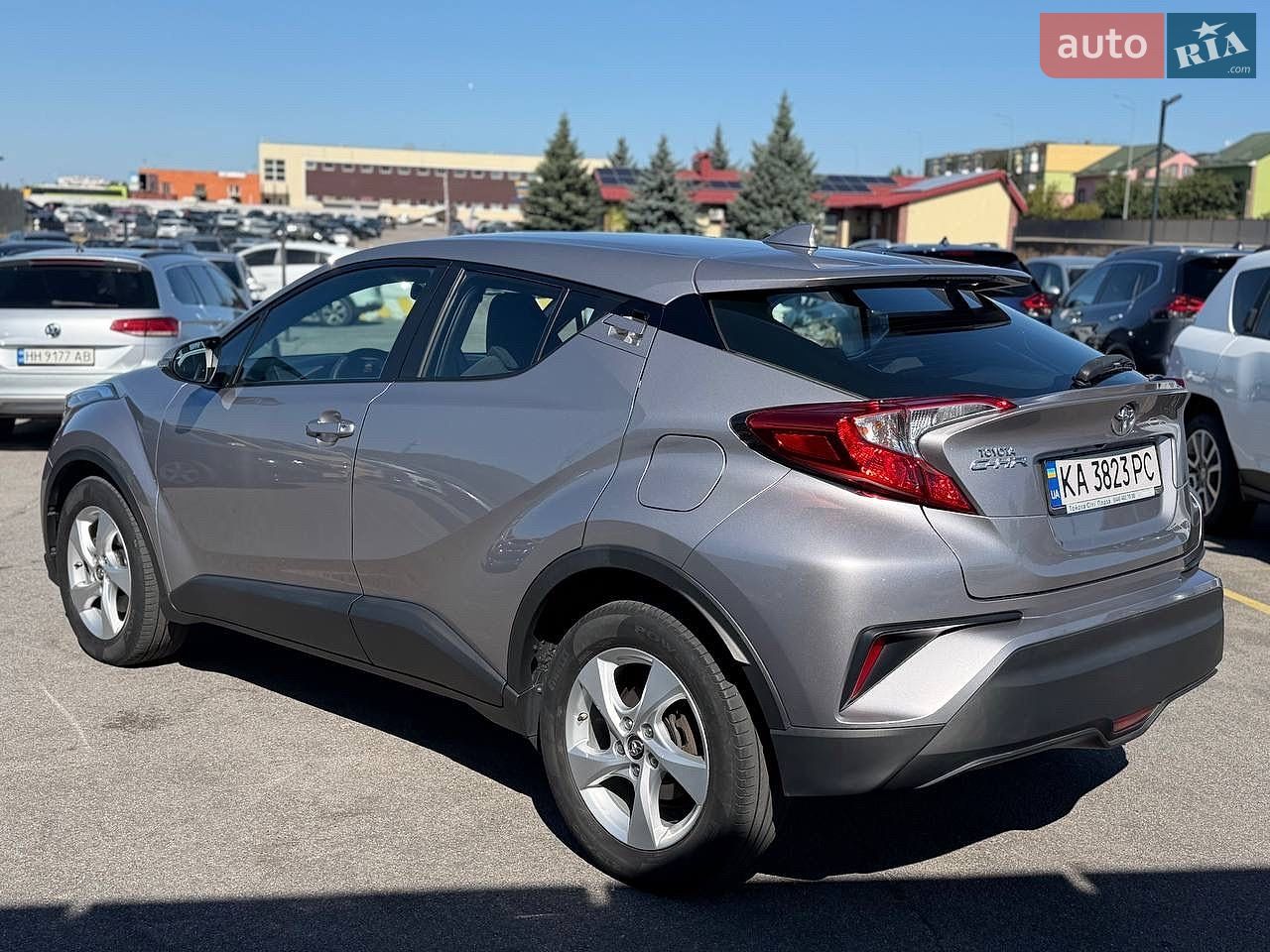 Toyota C-HR 2018 VIN NMTKY4BX40R039608 фото оголошення 3 з 8