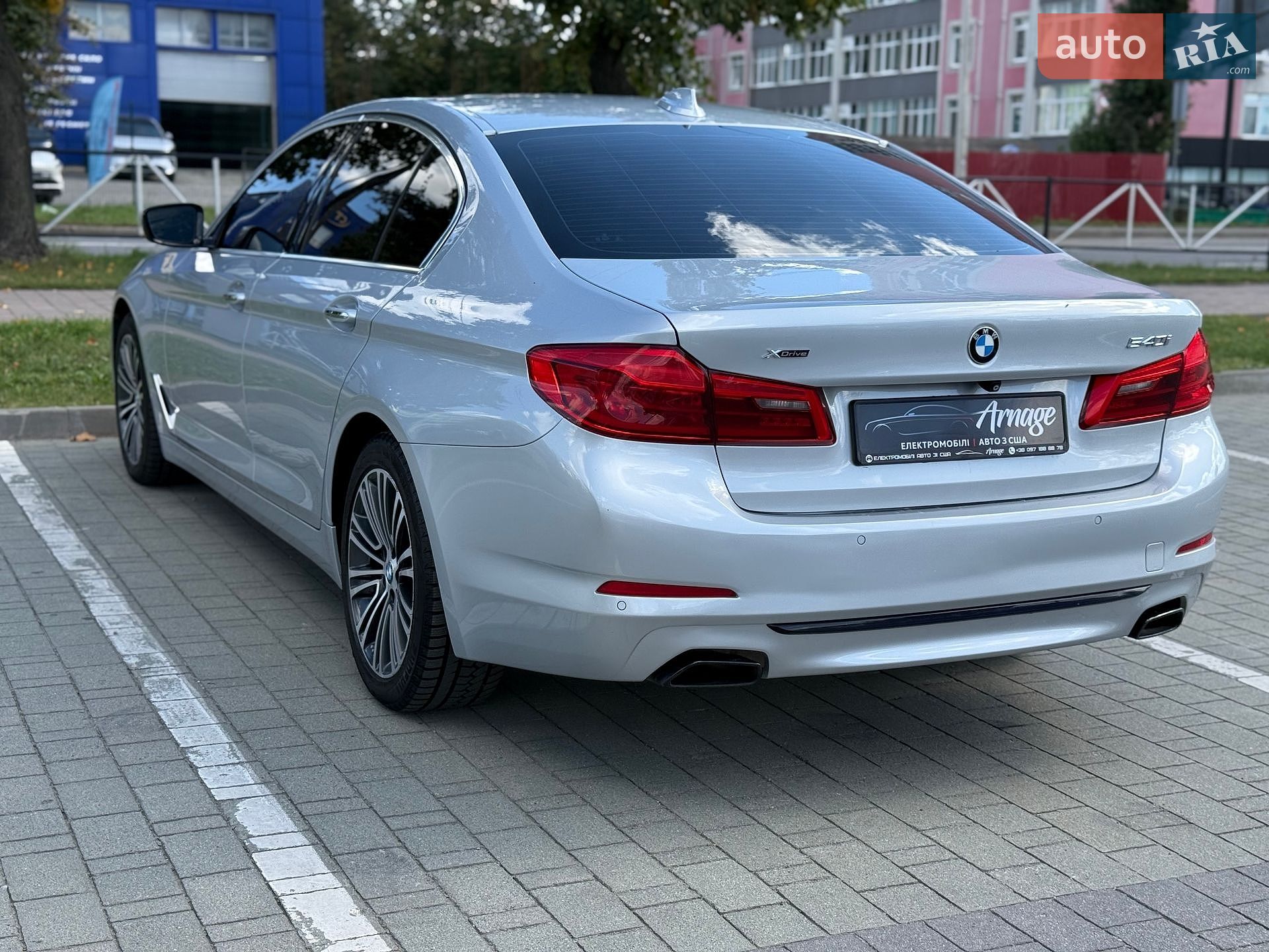 BMW 5 Series 2017 VIN WBAJE7C55JWC56820 фото оголошення 41 з 54