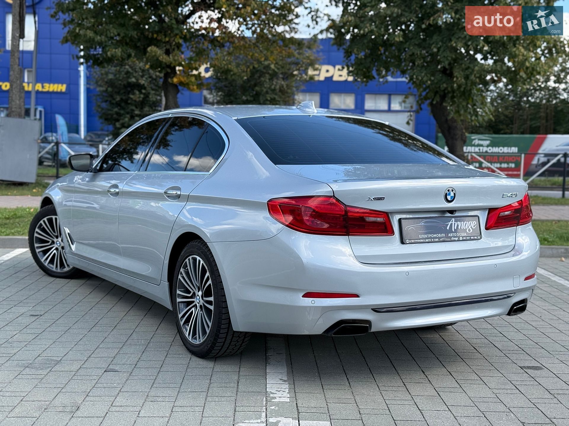 BMW 5 Series 2017 VIN WBAJE7C55JWC56820 фото оголошення 43 з 54