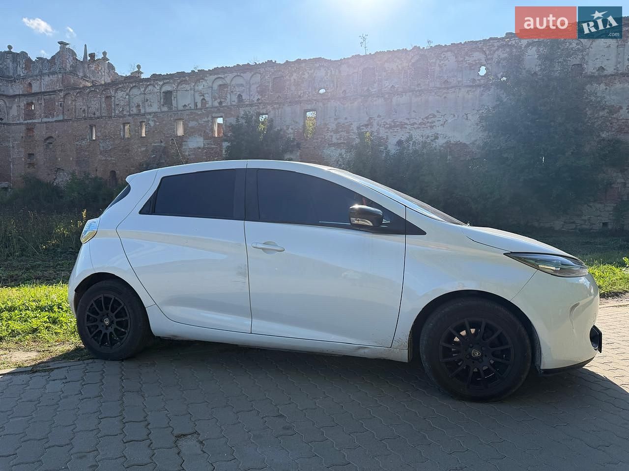 Renault Zoe 2015 VIN VF1AGVYA052536916 фото оголошення 26 з 30