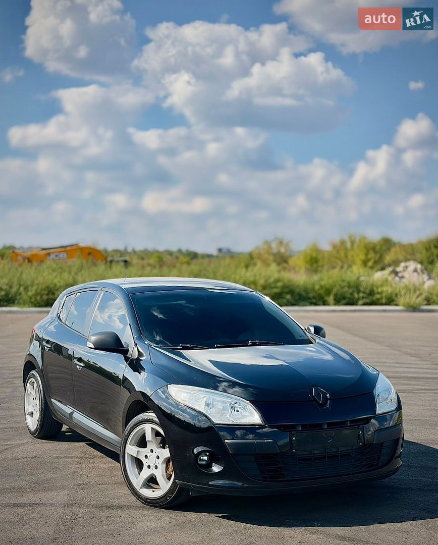Renault Megane 2011 VIN VF1BZ1R0544451870 фото оголошення 4 з 12